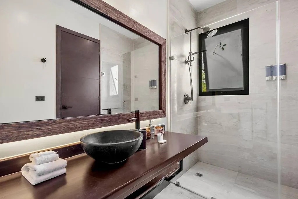 1Min To Downtown Asana Premium W/ Pool & Concierge Daire Tulum Meksika